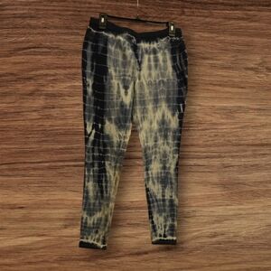 HUE Elastic Waist 2-pockets stretch Cotton Leggings Pants